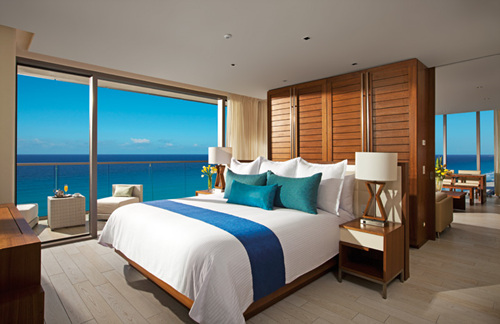 SEVCU_MasterSuite_Bedroom_5.jpg