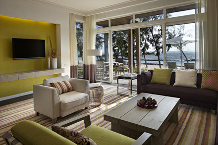 1336477149_deluxe_beach_front_suites_long_beach_mauritius.jpg