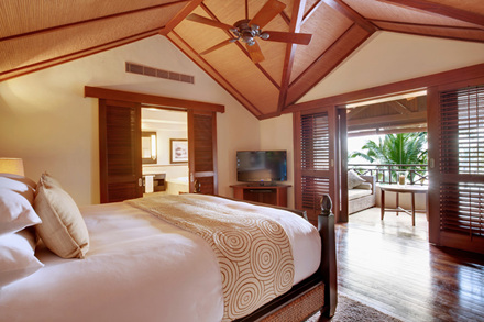 LLM_Room_Honeymoon_Junior_Suite_1.jpg